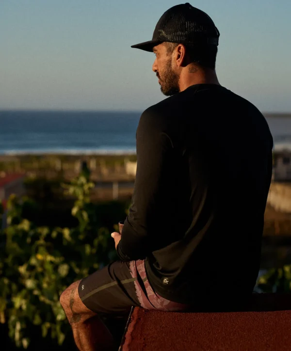 Shirts*Outerknown Sun Shirt Pitchblack